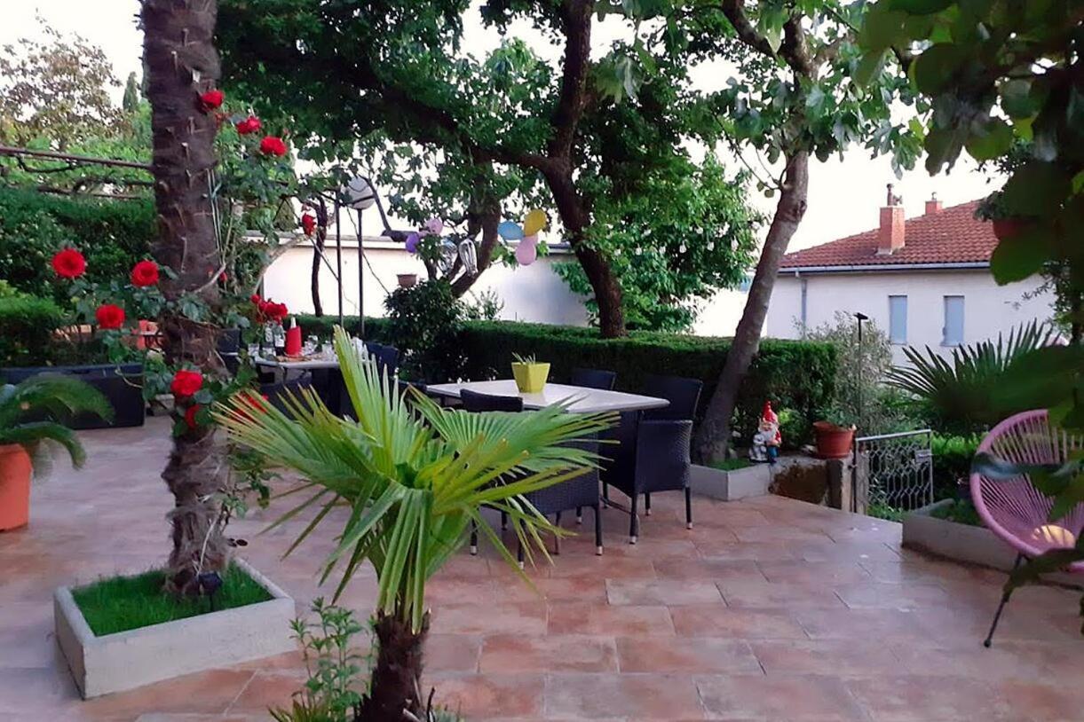 Apartments With Wifi Crikvenica - 5555 外观 照片